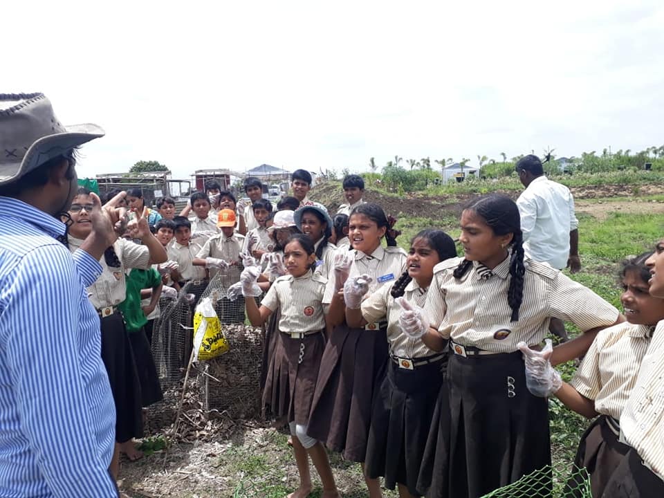 Joshitha school children field trip at active farm